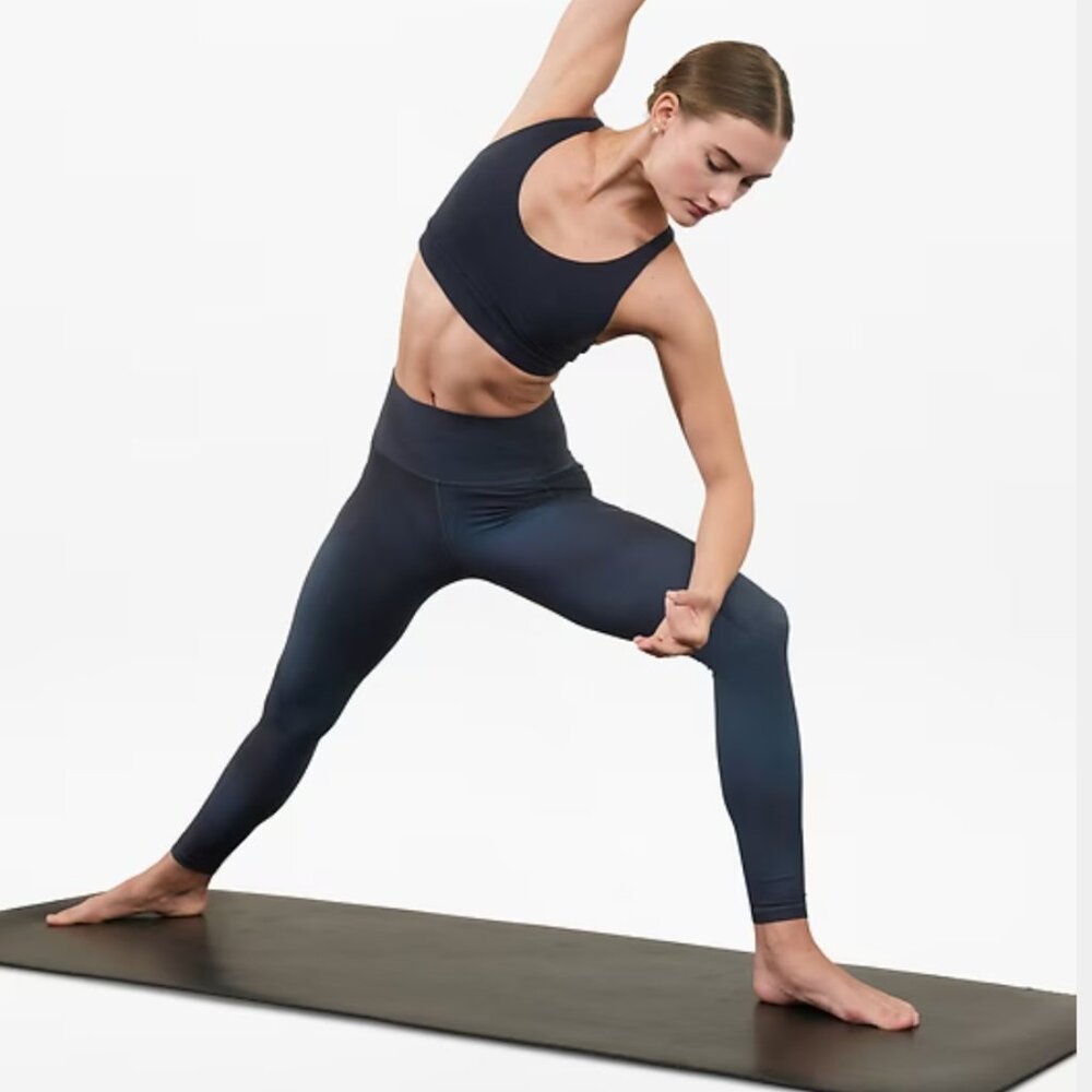 Athleta -- Salutation Stash Tight -- 2x -- Navy